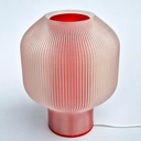 Lámpara de mesa Fiamma 26 cm de alto estructura blanca y tulipa rojo s/foco
