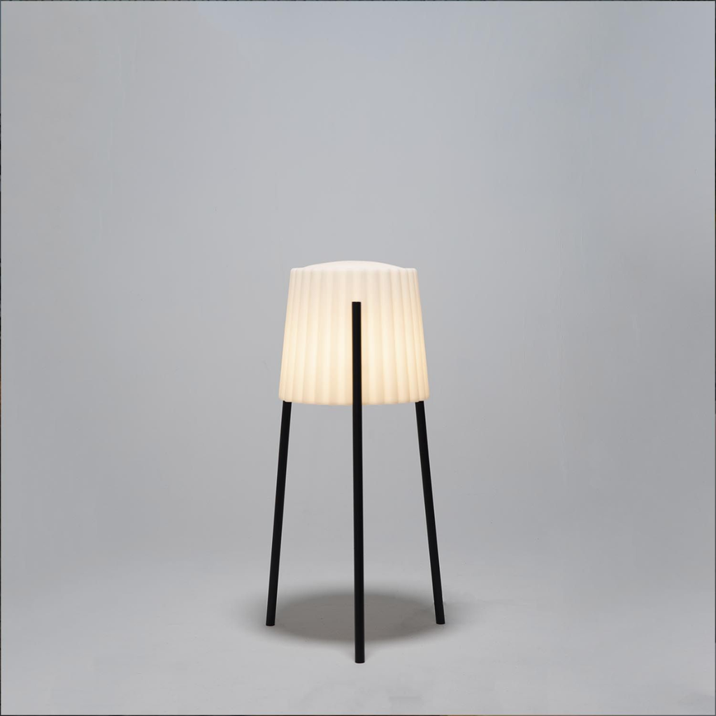 Luminaria exterior Barcino E27 23W IP65 329x1410x990x510mm
