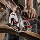 Sierra circular 7 1/4". Potencia: 1200W. Eje: 5/8". Peso: 3.7 Kg. Revoluciones: 5000 RPM.