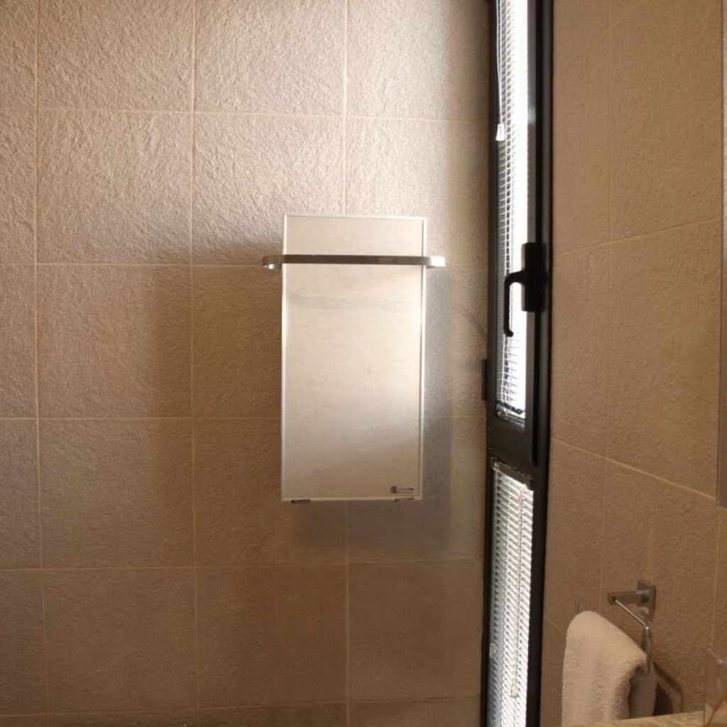 CALORFLAT BARRAL TOALLERO AC. INOX 260W