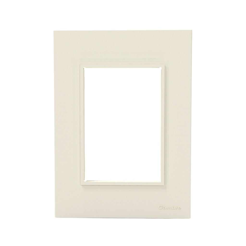 TAPA Y DISTANCIADOR BAUHAUS BLANCA CON RIBETE